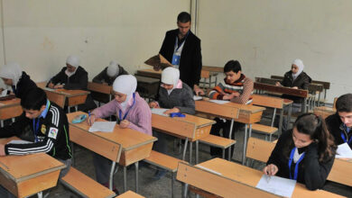 منع وزارة التعليم الساعات الرقمية من دخول لجان الثانوية ومحاصرة المسربين ومجموعات الغش التي تسرب الإمتحانات